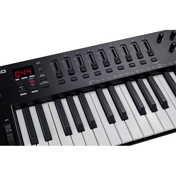 M-Audio Oxygen 49 MK5 - AIEP 3 Bundle