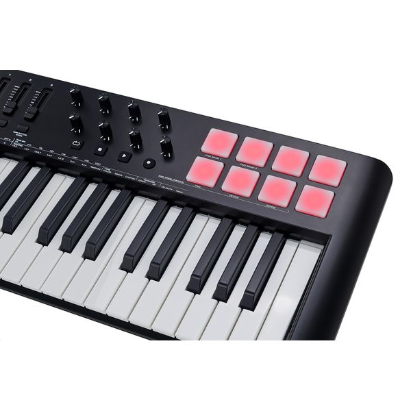 M-Audio Oxygen 49 MK5 - AIEP 3 Bundle