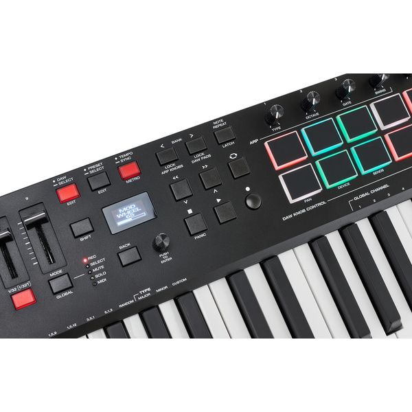 M-Audio Oxygen Pro 49 - AIEP3 Bundle
