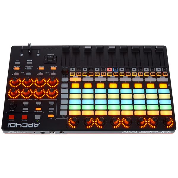 AKAI Professional APC 40 Mk2 Thon Case Bundle