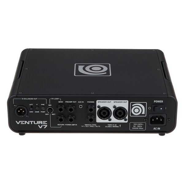 Ampeg Venture V7 Bundle
