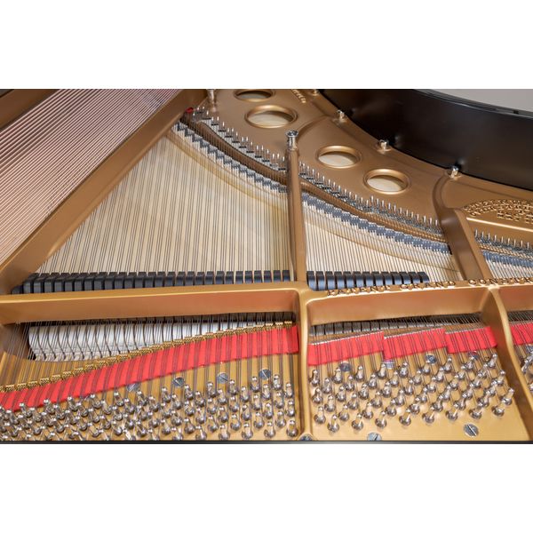 Steinway & Sons O-180 used