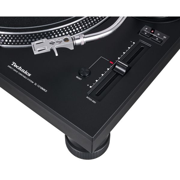 Technics SL-1210MK X