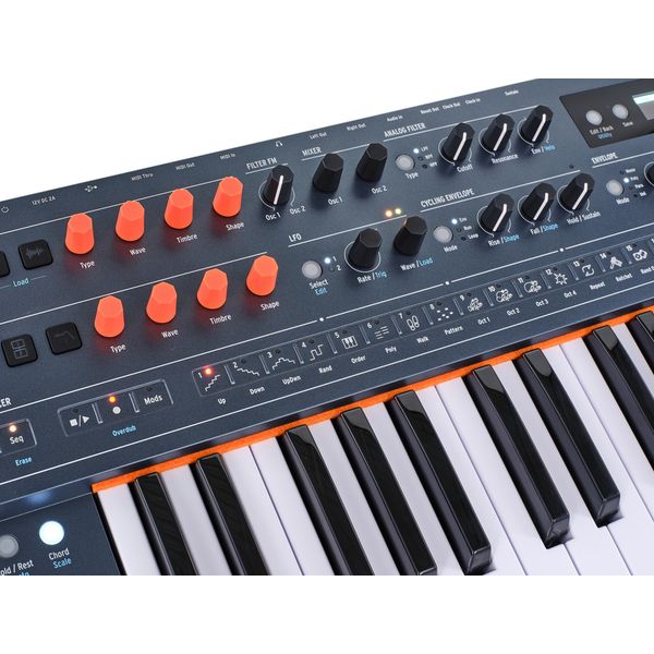 Arturia MiniFreak 49