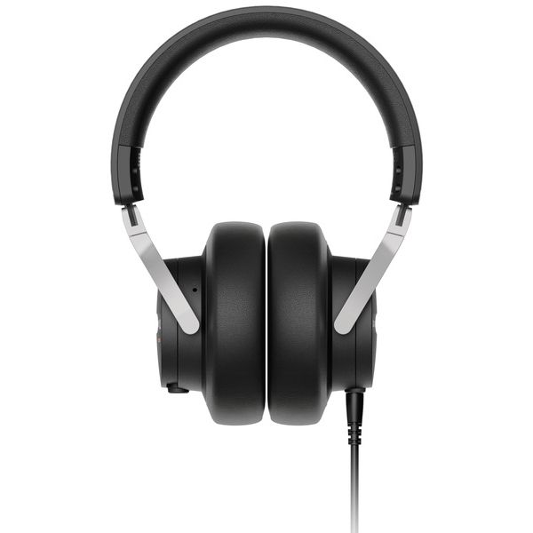 Numark Mixstream Pro+ Bundle