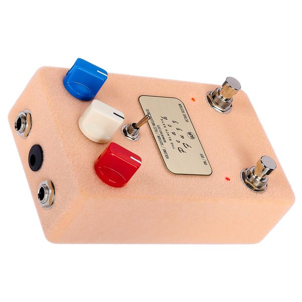 Warm Audio Peach Fuzz