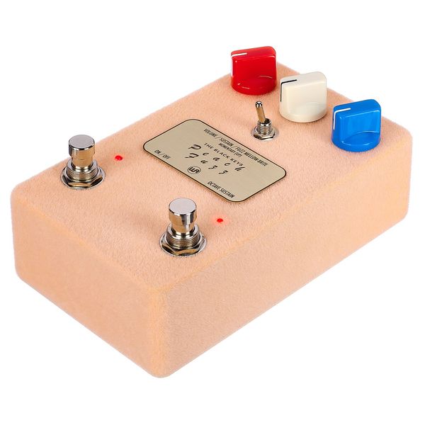 Warm Audio Peach Fuzz