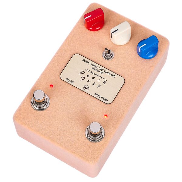 Warm Audio Peach Fuzz