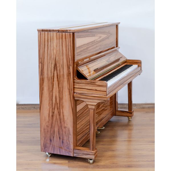 Steinway & Sons V-125 Amberwood