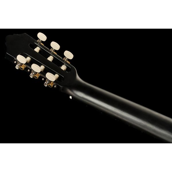 Yamaha C40 BL Bundle
