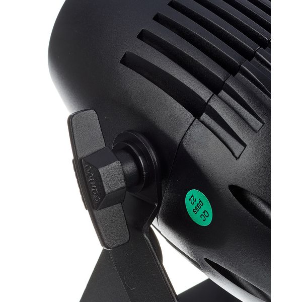 Cameo Q-Spot 40 RGBW Black Bundle