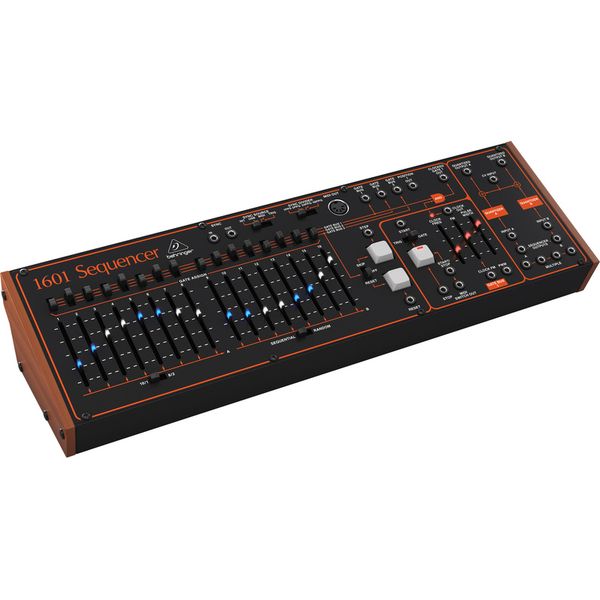 Behringer 1601 Sequencer