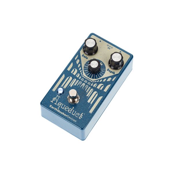 EarthQuaker Devices Aqueduct - Vibrato B-Stock
