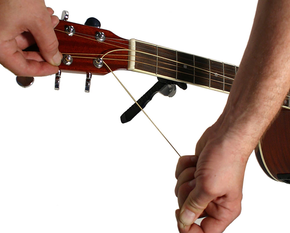 Saiten Aufziehen Akustikgitarre Musikhaus Thomann