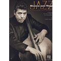 Hal Leonard Andy McKee Jazz Bass On Top