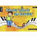 Artist Ahead Musikverlag Kinderhände am Klavier