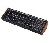 Behringer Model 15