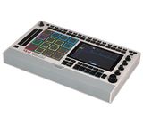AKAI Professional MPC Live III Retro