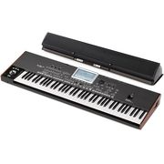 Korg PA-3X LE + Speaker Korg PA-3X LE + Speaker