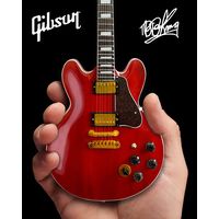 Axe Heaven : B.B. King Gibson ES-355 Cherry