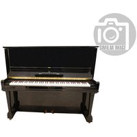 Steinway and Sons : Piano used