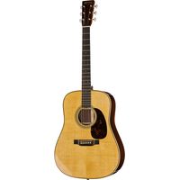 Martin Guitars : HD28E