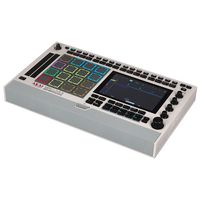 AKAI Professional : MPC Live III Retro