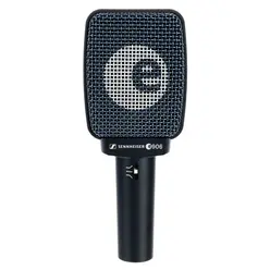 E 906
