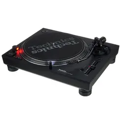 Technics (SL-1210 MK 7)