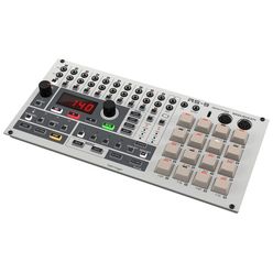 Behringer RS-9