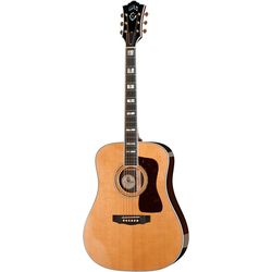 Guitares Dreadnought