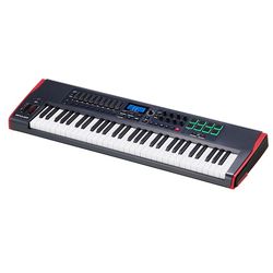Teclados controladores MIDI até (61 teclas)