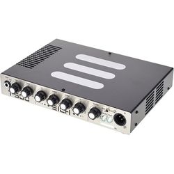 Têtes d'Amplis Basses à Transistors