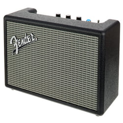Monterey BLK BT Speaker Fender