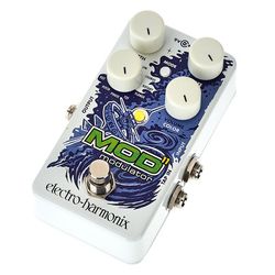 Chorus/Flanger/Phaser Pedals