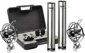 Ein Rode NT 5 Bundle bestehend aus 2 ausgemessenen Mikrofonen mit Zubehör