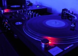 classic two turntables classic two turntables