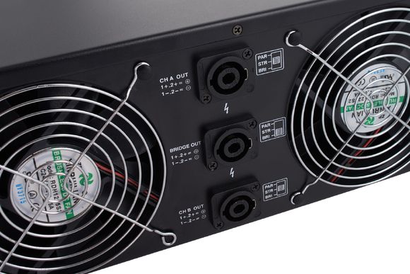 the t.amp Proline 3000 Endstufe the t.amp Proline 3000 Endstufe