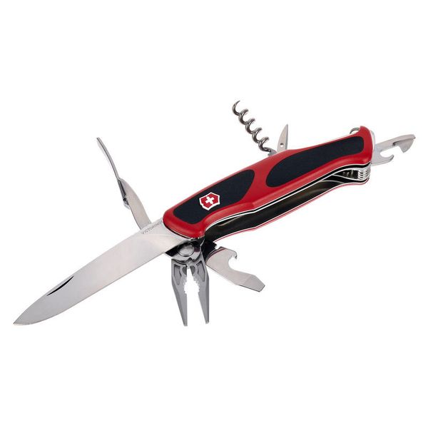 victorinox evolution 14