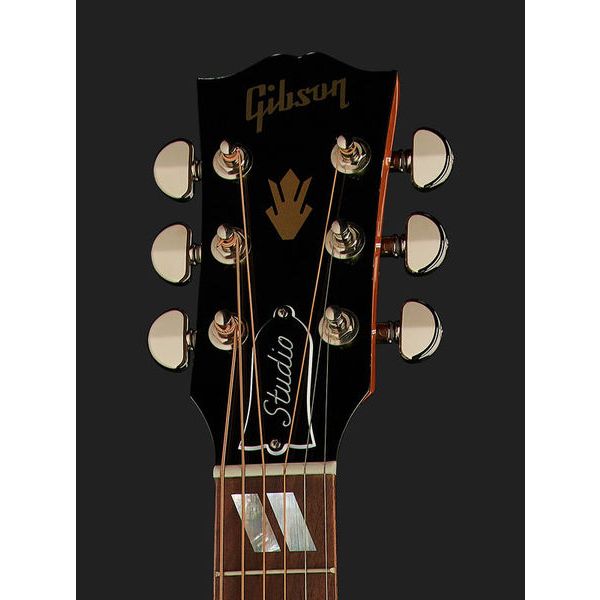 Gibson Hummingbird Studio Walnut AN