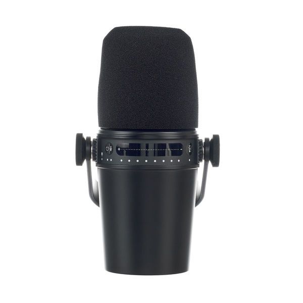 Shure MV 7 Black Stand Bundle
