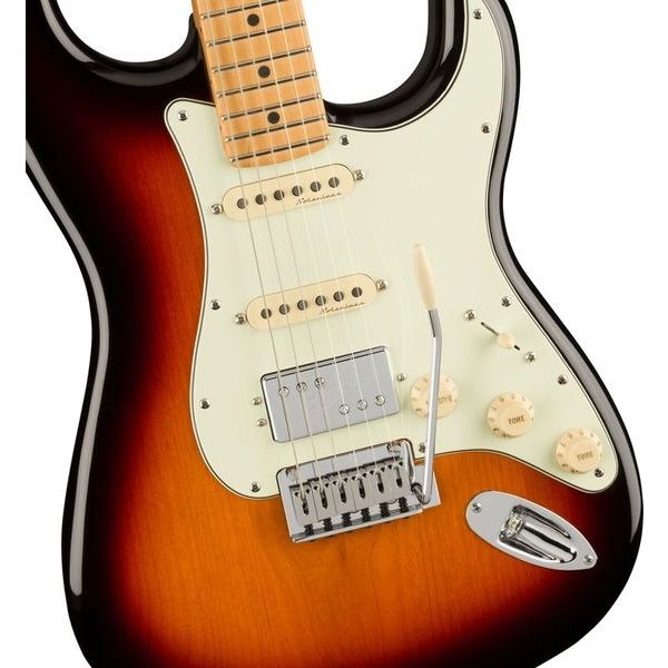 Fender Player Plus Strat HSS MN 3CSB
