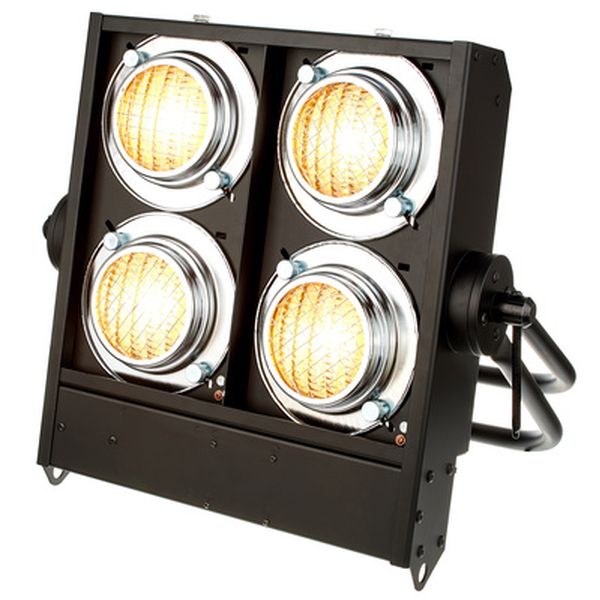 Showtec Stage Blinder 4 DMX