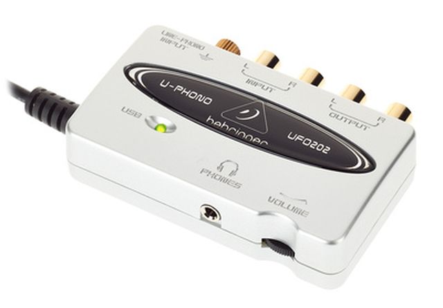 Behringer UFO202