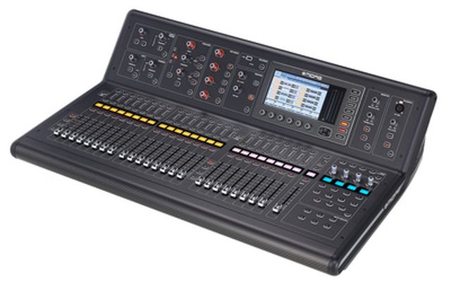 Midas M 32