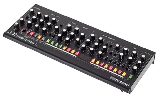 Roland SE-02