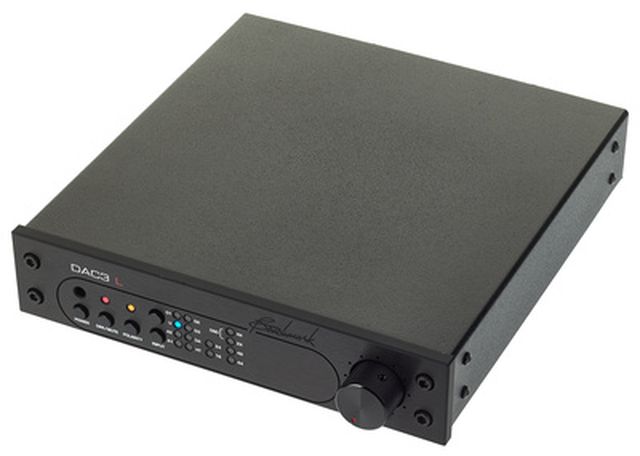 Benchmark DAC3 L Black