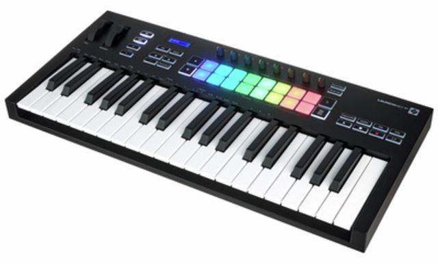 Novation Launchkey 37 MK3