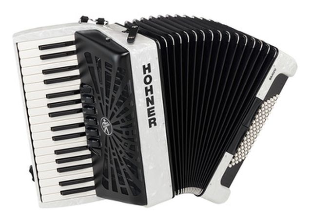 Hohner Bravo III 72 White silent key