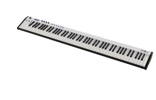 Midiplus X-8 III